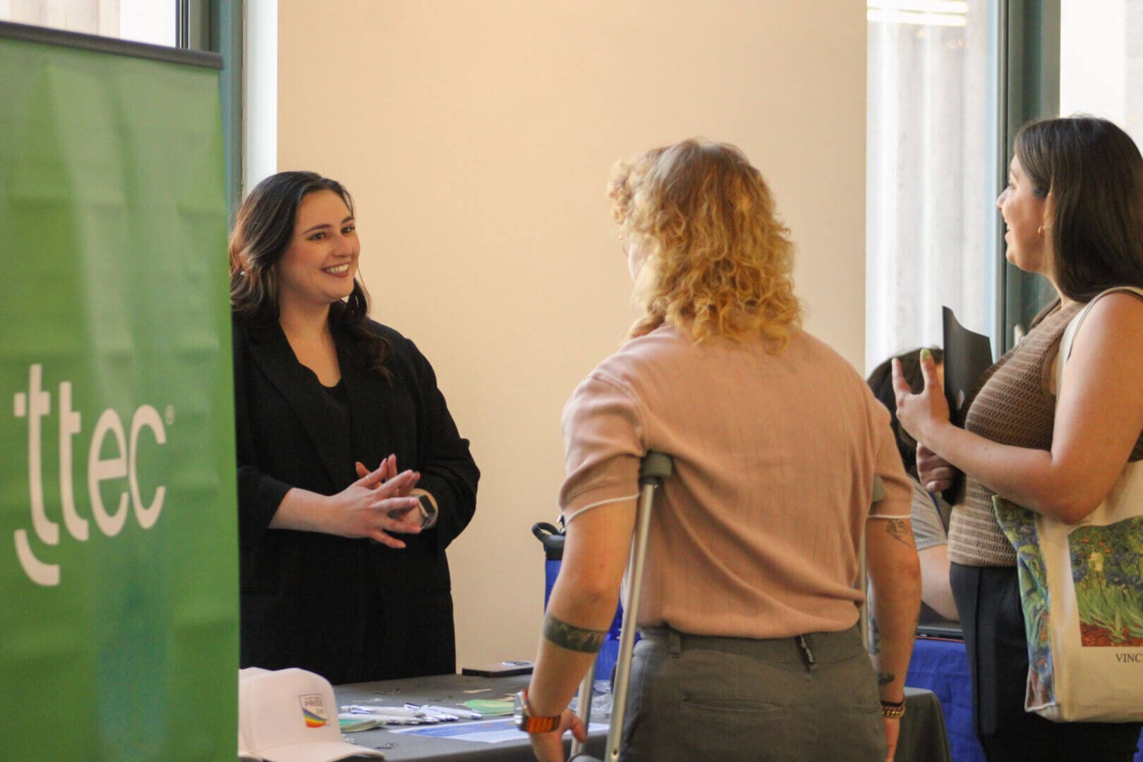 PRIDEJobFair-PhotoByJaneshlyAlgarin-24